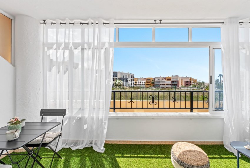 Resale - APARTMENT -
ORIHUELA COSTA - Playa Flamenca