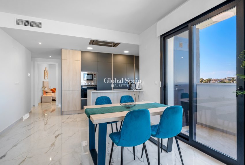 Resale - APARTMENT -
ORIHUELA COSTA - Playa Flamenca