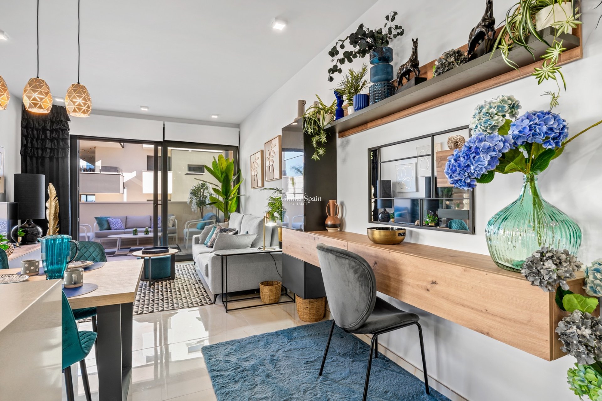Resale - APARTMENT -
ORIHUELA COSTA - Playa Flamenca