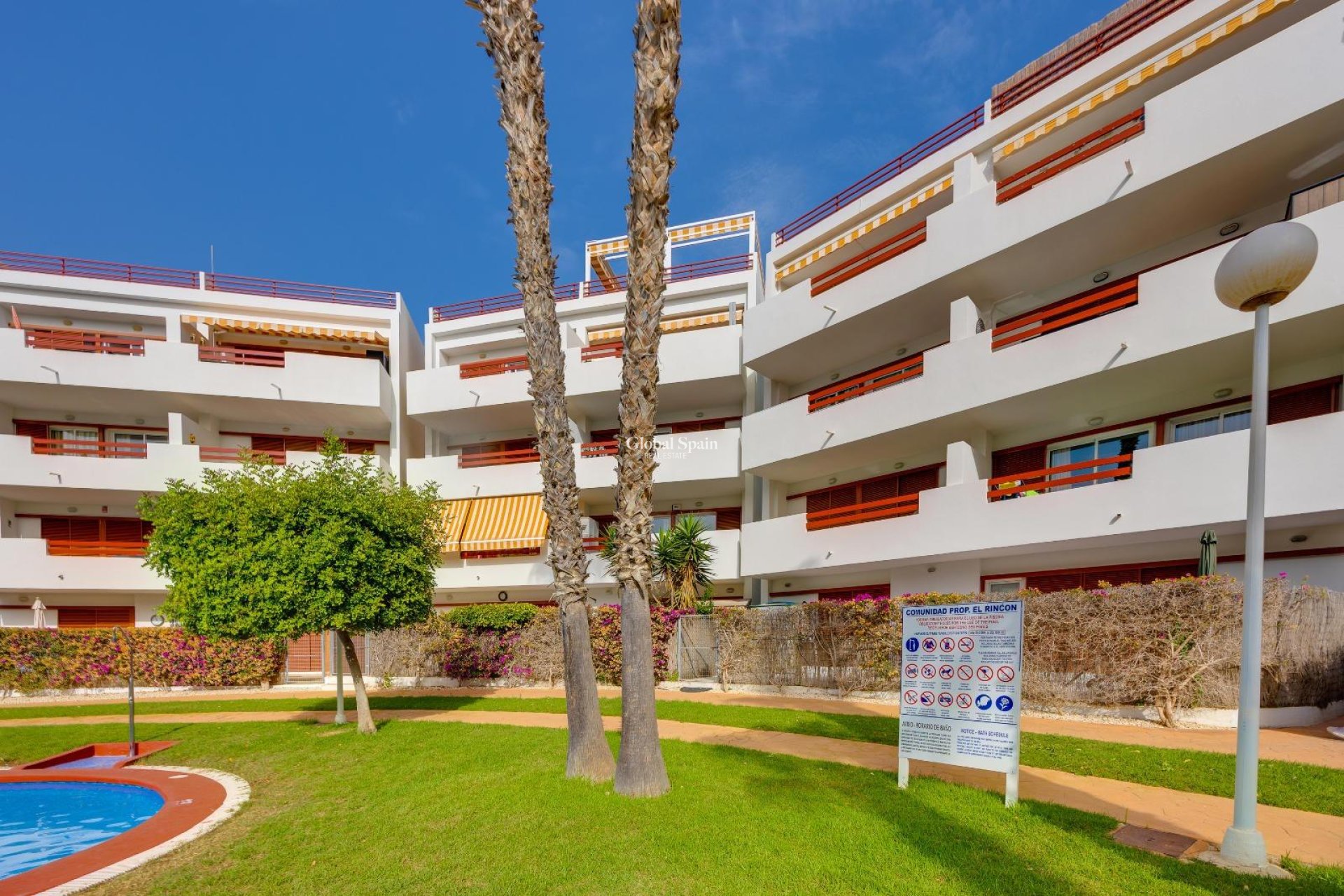Resale - APARTMENT -
ORIHUELA COSTA - Playa Flamenca