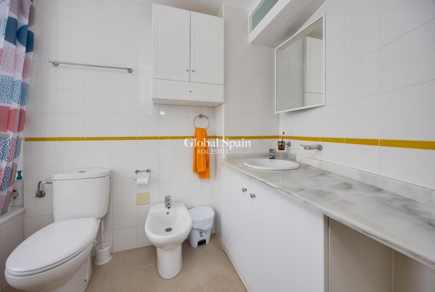 Resale - APARTMENT -
ORIHUELA COSTA - Playa Flamenca