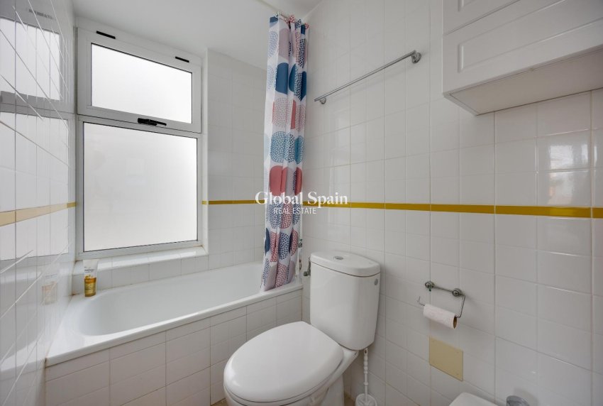 Resale - APARTMENT -
ORIHUELA COSTA - Playa Flamenca