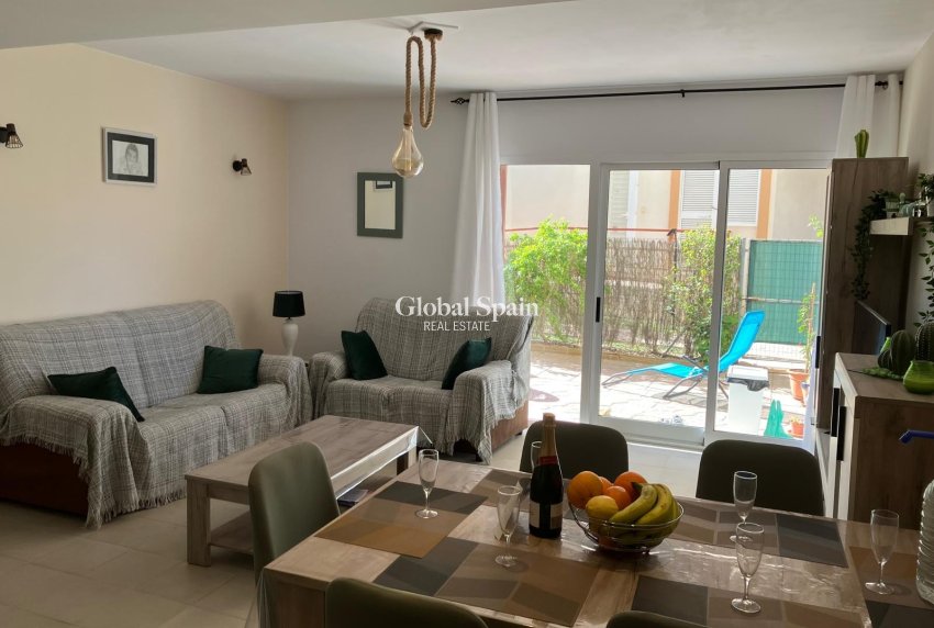 Resale - APARTMENT -
ORIHUELA COSTA - Playa Flamenca
