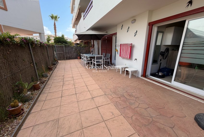 Resale - APARTMENT -
ORIHUELA COSTA - Playa Flamenca