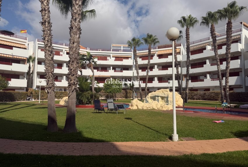 Resale - APARTMENT -
ORIHUELA COSTA - Playa Flamenca