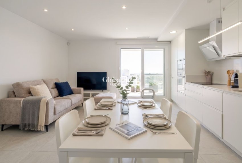 Resale - APARTMENT -
ORIHUELA COSTA - Playa Flamenca