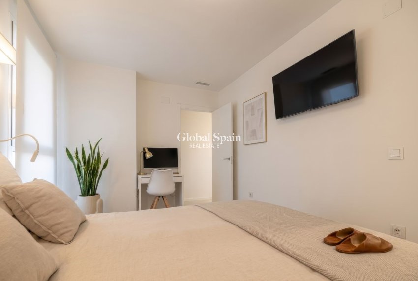 Resale - APARTMENT -
ORIHUELA COSTA - Playa Flamenca