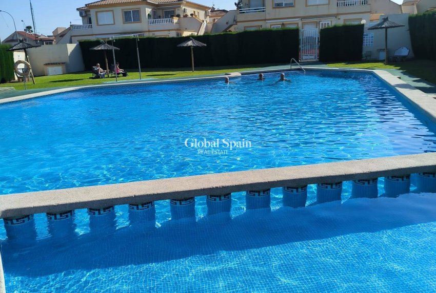 Resale - APARTMENT -
ORIHUELA COSTA - Playa Flamenca