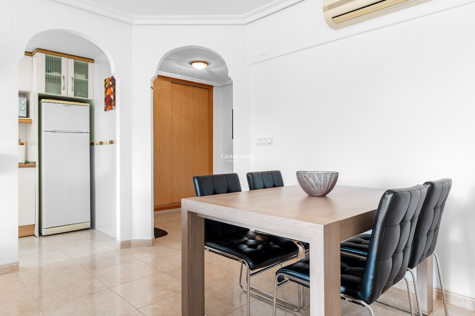 Resale - APARTMENT -
ORIHUELA COSTA - Playa Flamenca