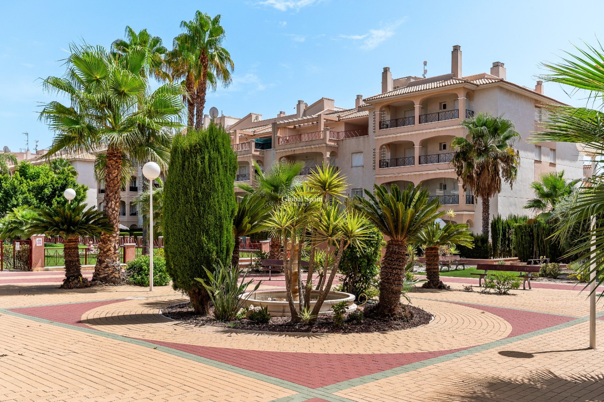 Resale - APARTMENT -
ORIHUELA COSTA - Playa Flamenca