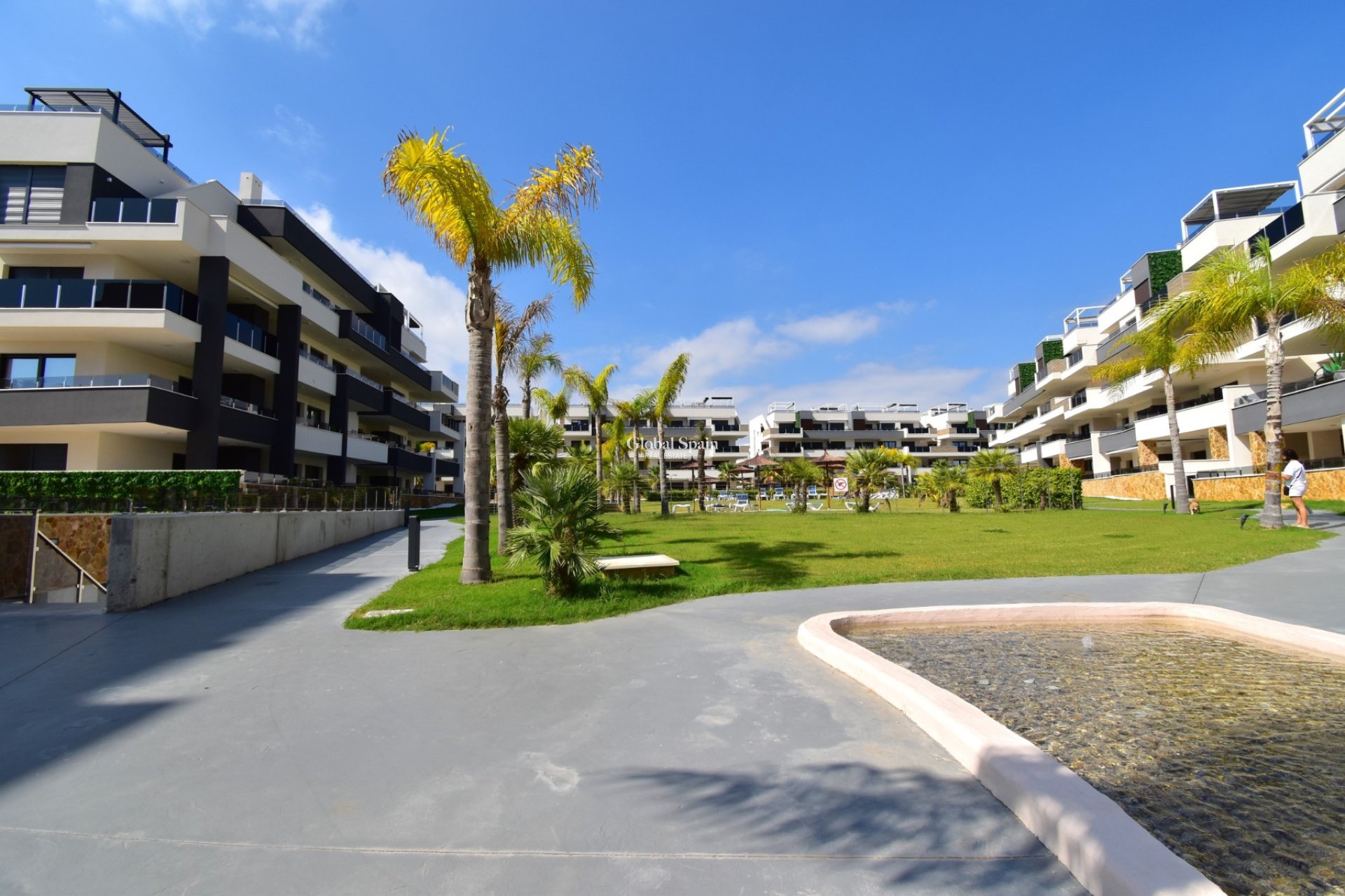 Resale - APARTMENT -
Orihuela Costa - Playa Flamenca