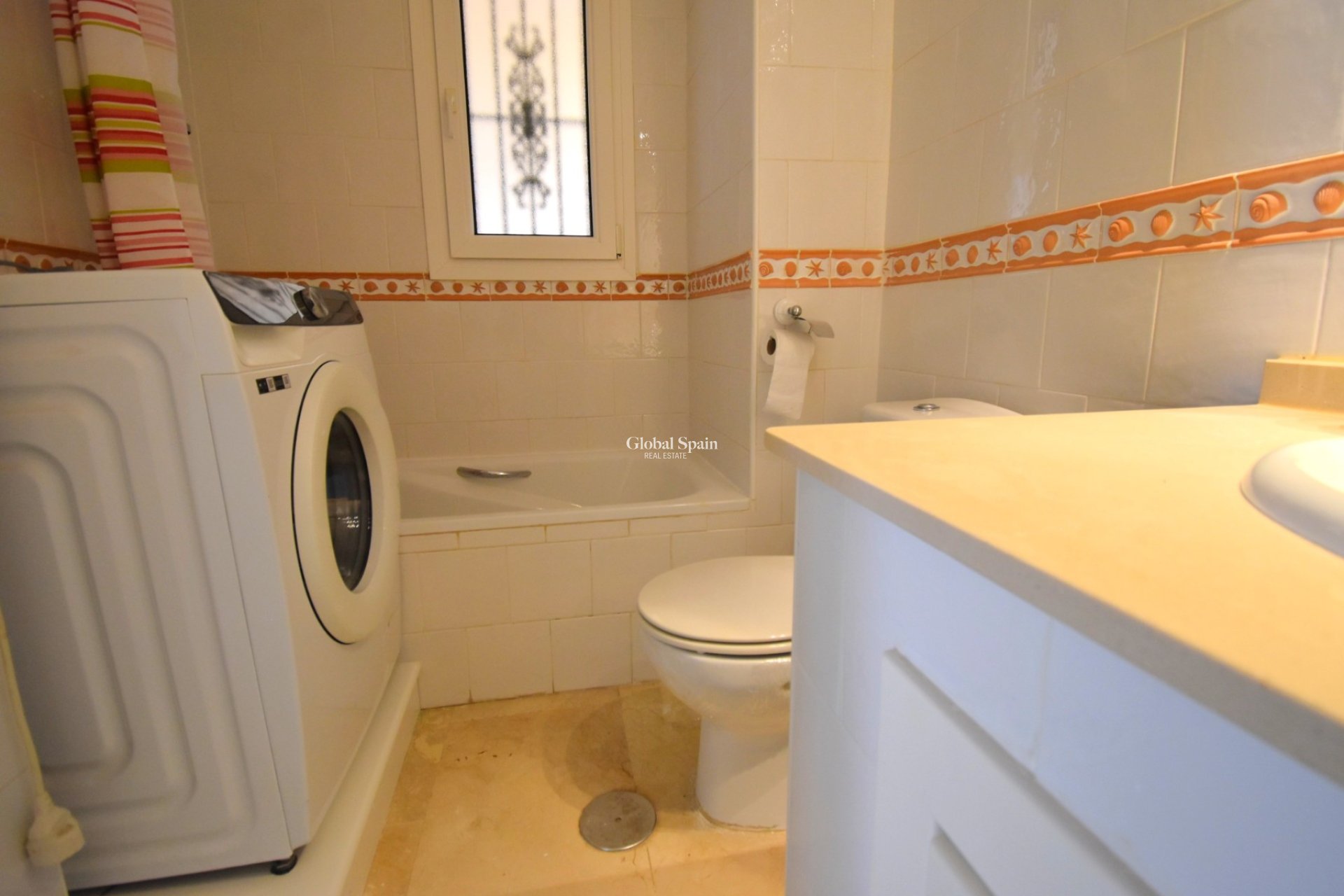 Resale - APARTMENT -
Orihuela Costa - Playa Flamenca