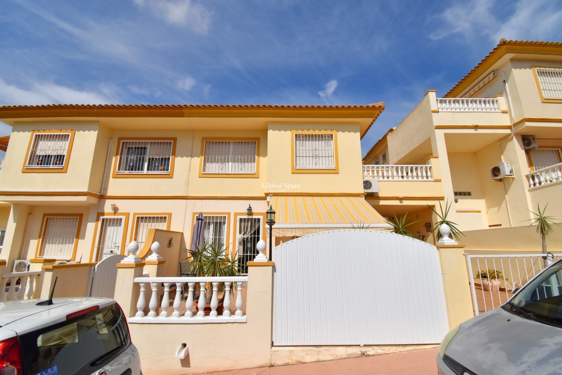 Resale - APARTMENT -
ORIHUELA COSTA - Playa Flamenca