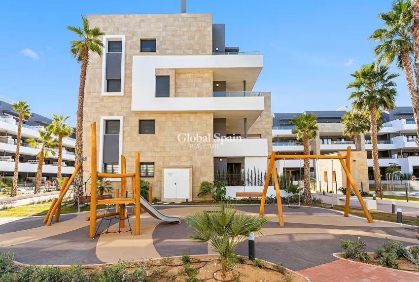 Resale - Apartment -
ORIHUELA COSTA - Playa Flamenca