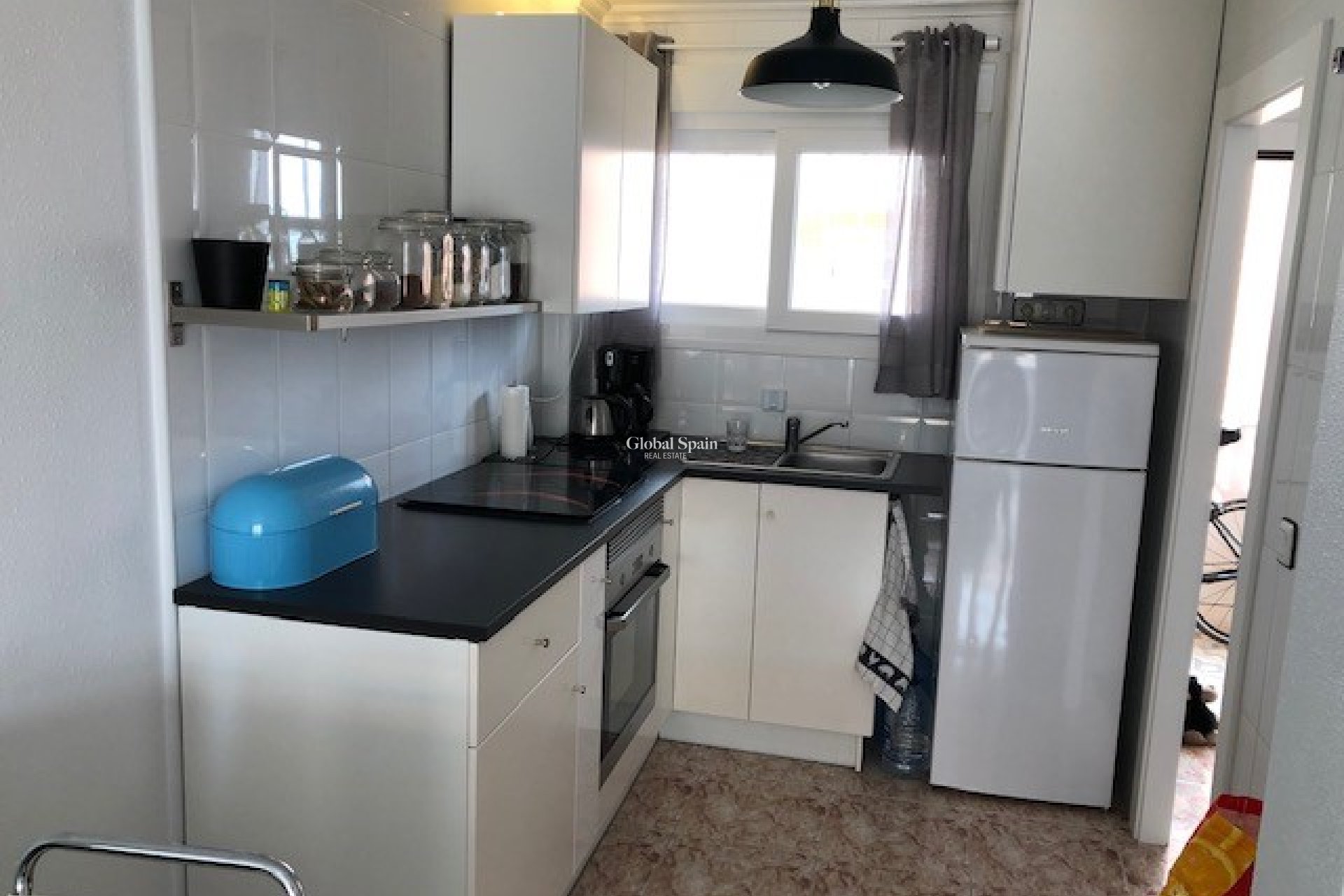 Resale - Apartment -
ORIHUELA COSTA - Punta Prima