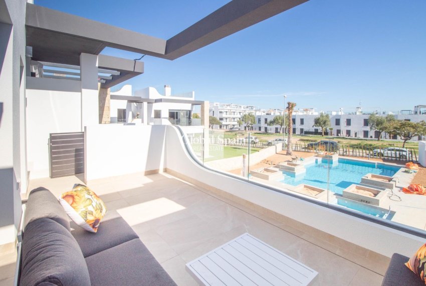 Resale - Apartment -
ORIHUELA COSTA - Punta Prima