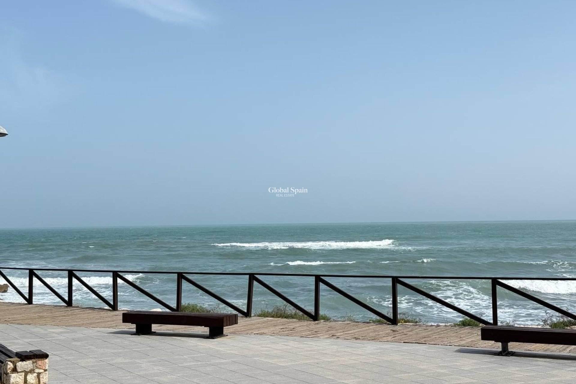 Resale - APARTMENT -
ORIHUELA COSTA - Punta Prima