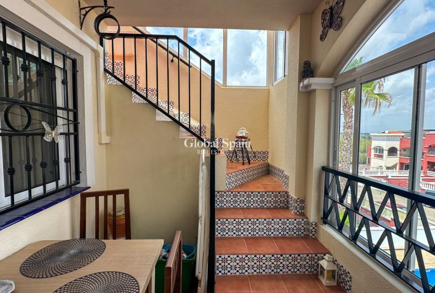 Resale - APARTMENT -
ORIHUELA COSTA - Punta Prima
