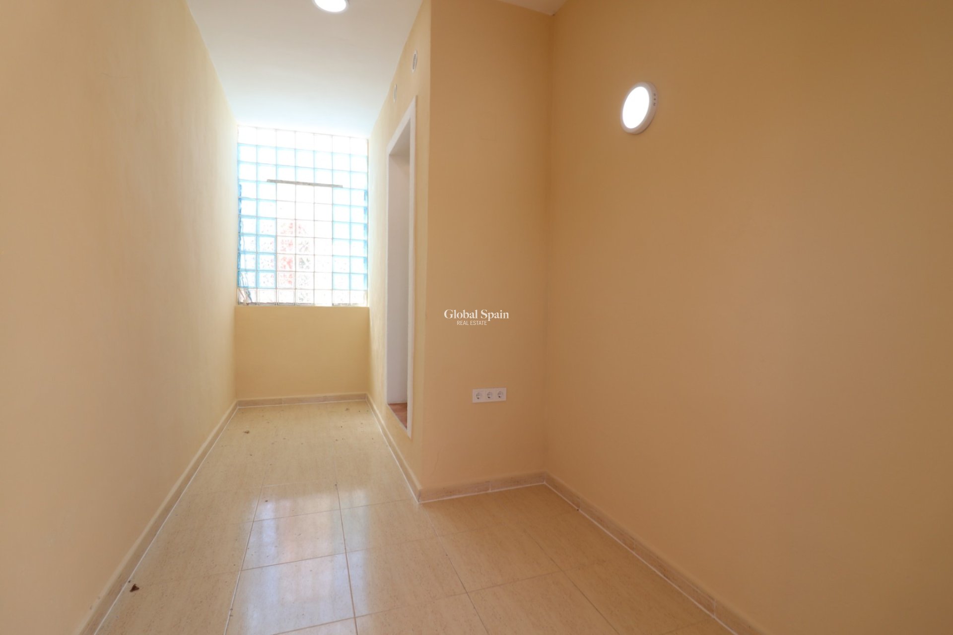 Resale - APARTMENT -
Orihuela Costa - Punta Prima