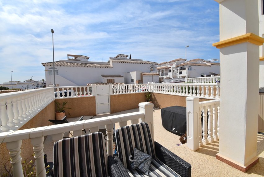 Resale - APARTMENT -
Orihuela Costa - Punta Prima