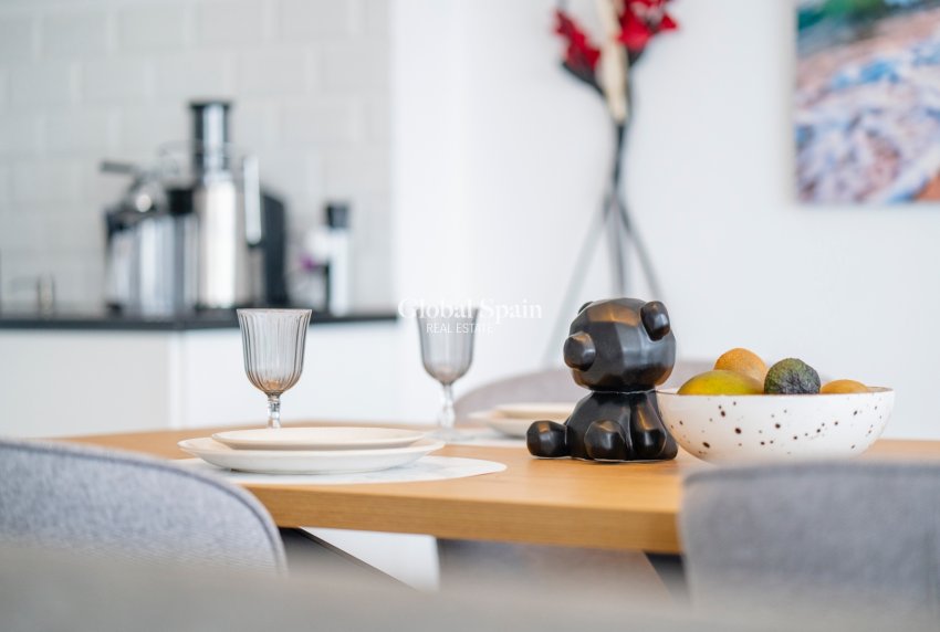 Resale - Apartment -
ORIHUELA COSTA - Punta Prima