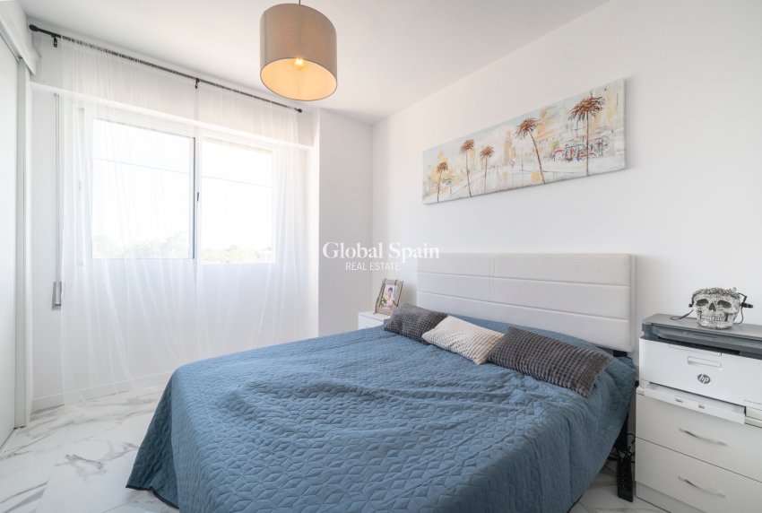 Resale - Apartment -
ORIHUELA COSTA - Punta Prima