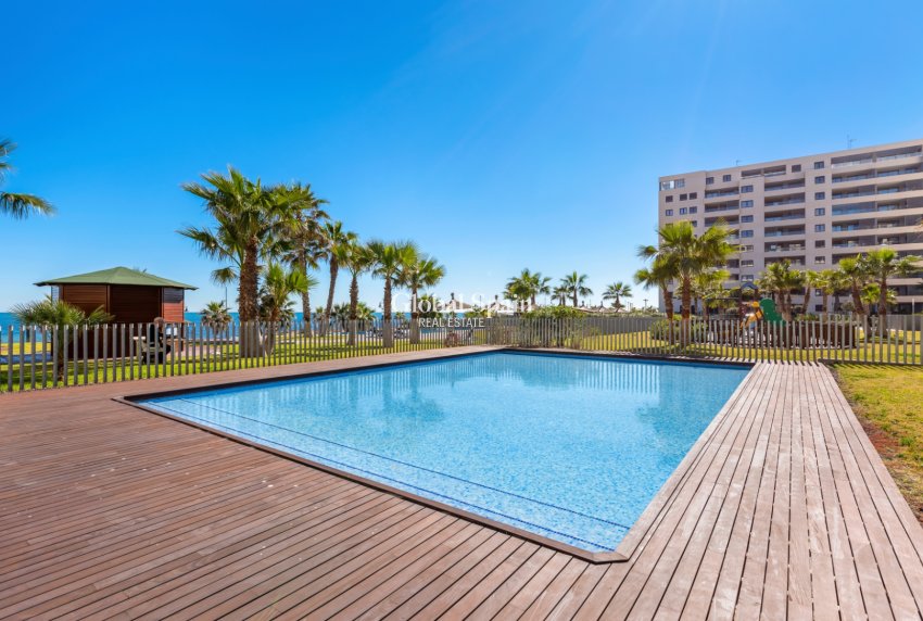 Resale - Apartment -
ORIHUELA COSTA - Punta Prima