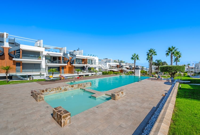 Resale - Apartment -
ORIHUELA COSTA - Punta Prima