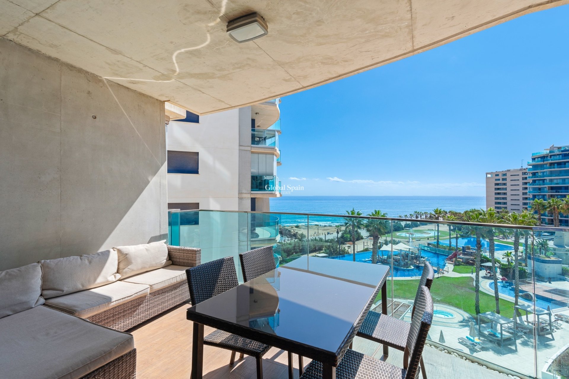Resale - Apartment -
ORIHUELA COSTA - Punta Prima