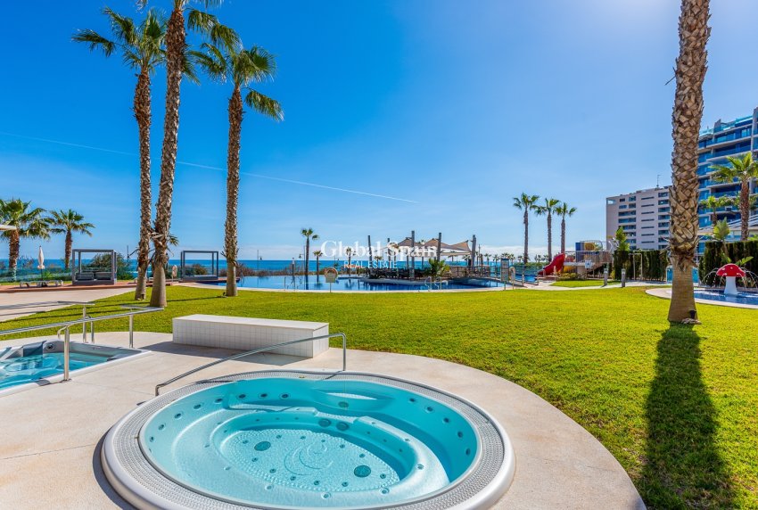 Resale - Apartment -
ORIHUELA COSTA - Punta Prima