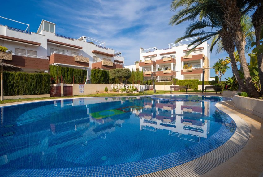 Resale - APARTMENT -
ORIHUELA COSTA - Rocio Del Mar