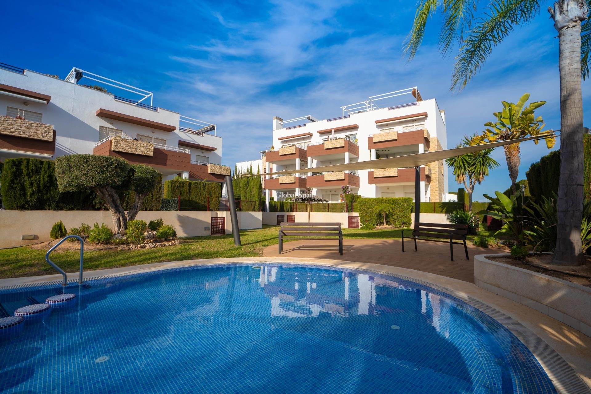 Resale - APARTMENT -
ORIHUELA COSTA - Rocio Del Mar