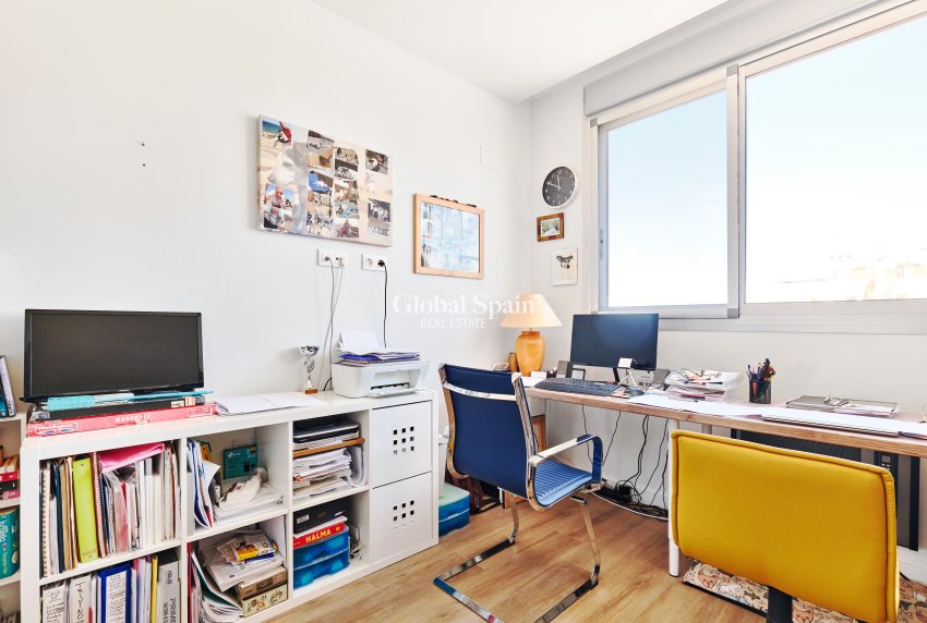 Resale - Apartment -
ORIHUELA COSTA - VILLAMARTÍN