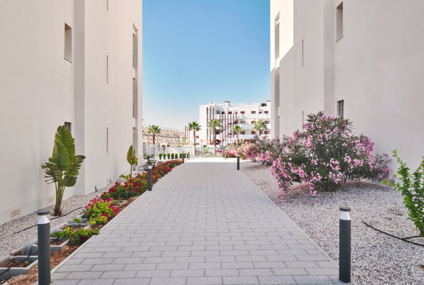 Resale - Apartment -
ORIHUELA COSTA - VILLAMARTÍN