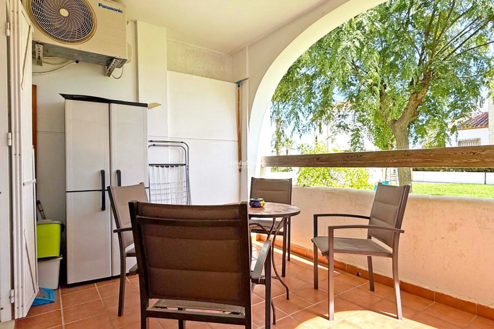 Resale - APARTMENT -
ORIHUELA COSTA - VILLAMARTÍN