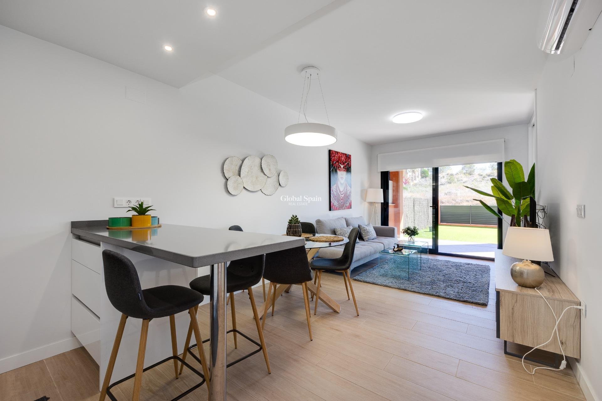 Resale - APARTMENT -
ORIHUELA COSTA - VILLAMARTÍN