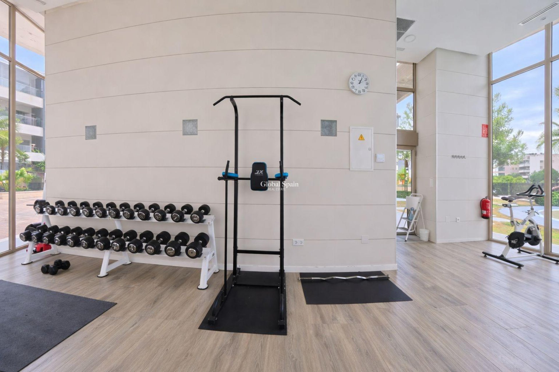 Resale - APARTMENT -
ORIHUELA COSTA - VILLAMARTÍN