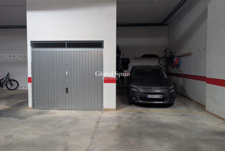 Resale - APARTMENT -
ORIHUELA COSTA - VILLAMARTÍN