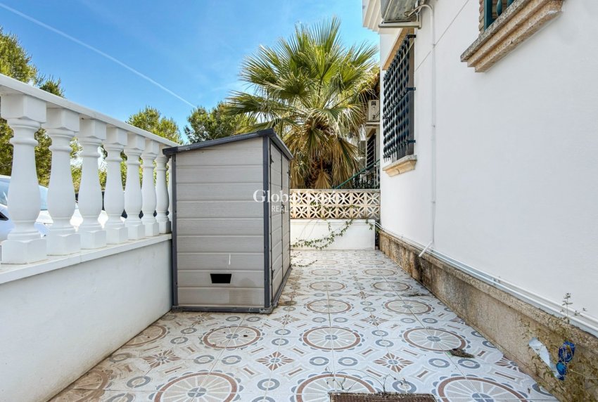 Resale - APARTMENT -
ORIHUELA COSTA - VILLAMARTÍN