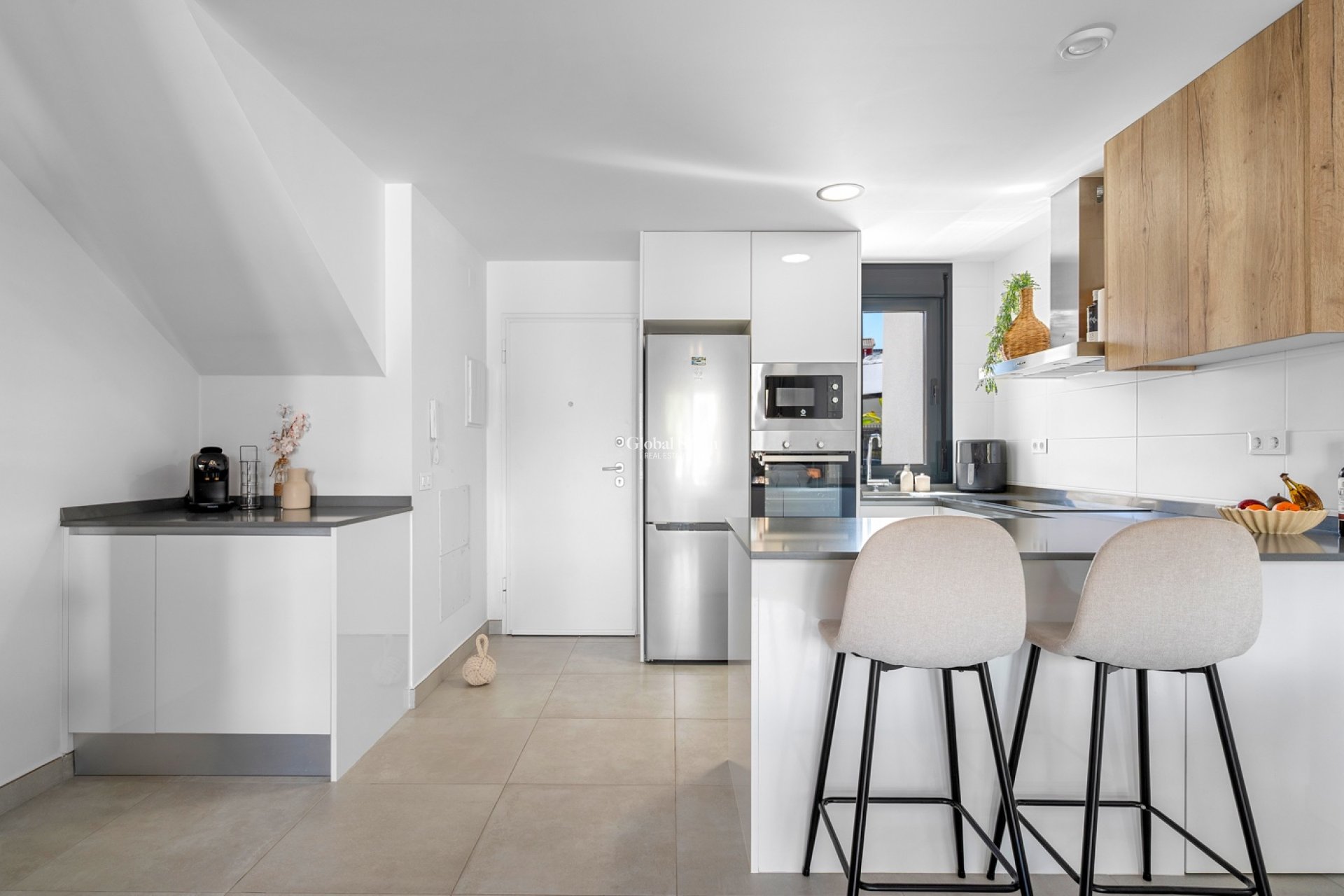 Resale - APARTMENT -
ORIHUELA COSTA - VILLAMARTÍN