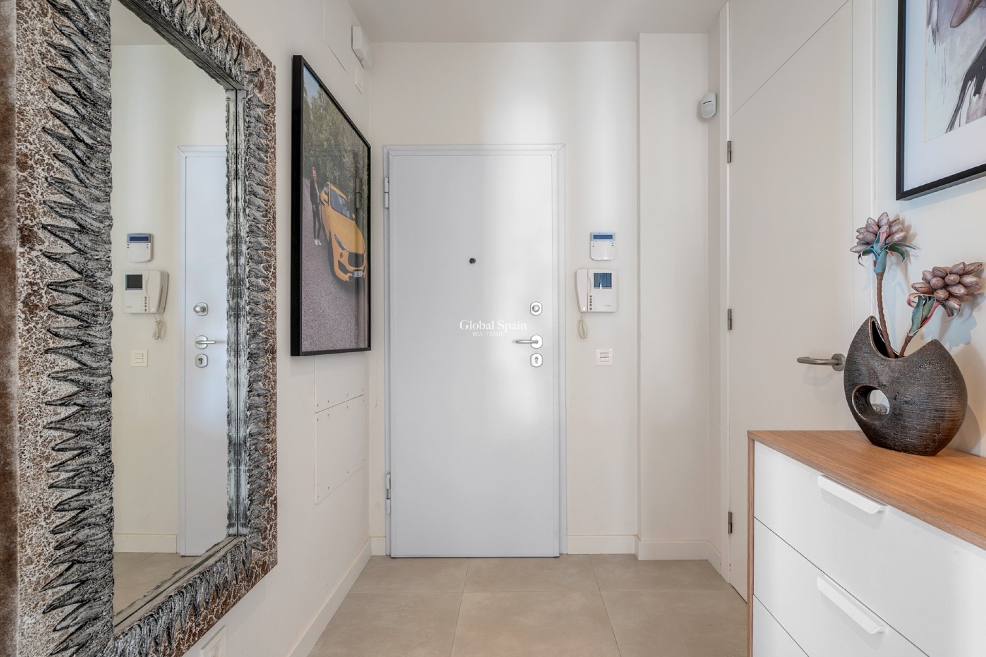 Resale - Apartment -
ORIHUELA COSTA - VILLAMARTÍN