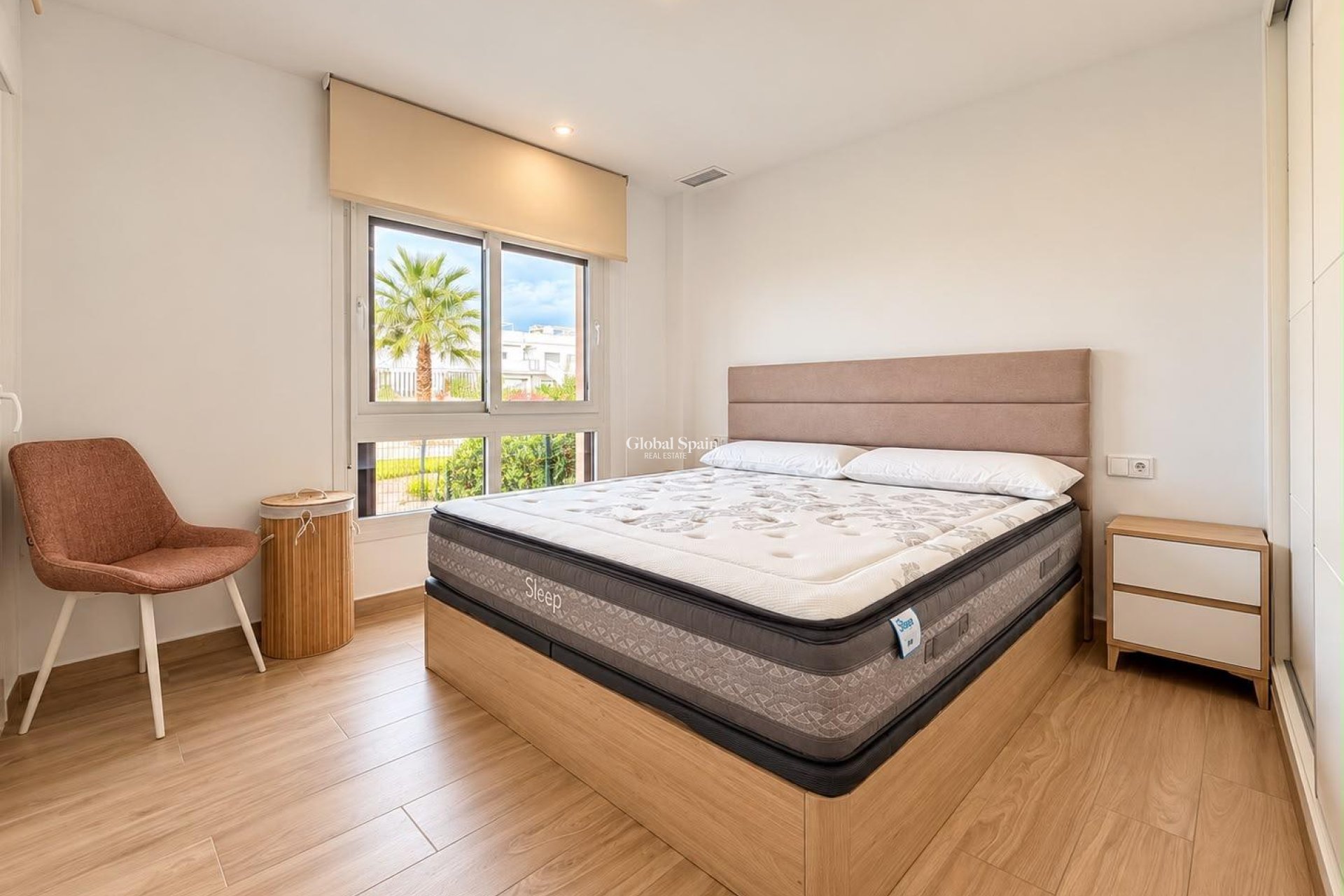 Resale - APARTMENT -
ORIHUELA - Desamparados-hurchillo-torremendo