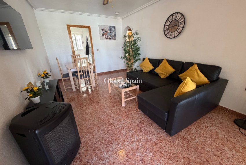 Resale - APARTMENT -
ORIHUELA - Entre Naranjos