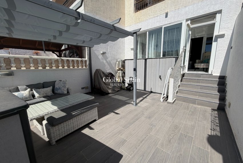 Resale - APARTMENT -
ORIHUELA - Entre Naranjos