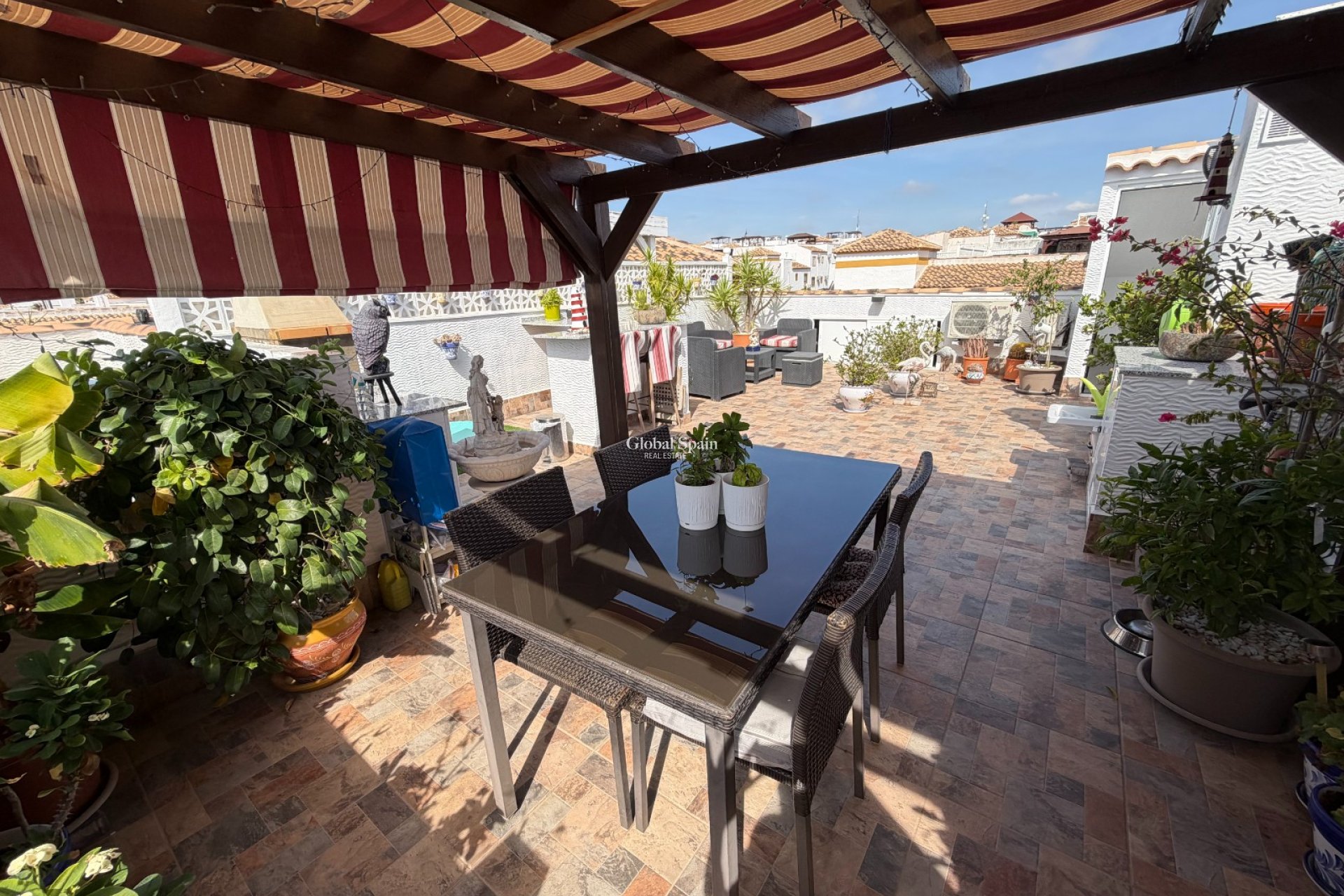 Resale - APARTMENT -
ORIHUELA - Entre Naranjos