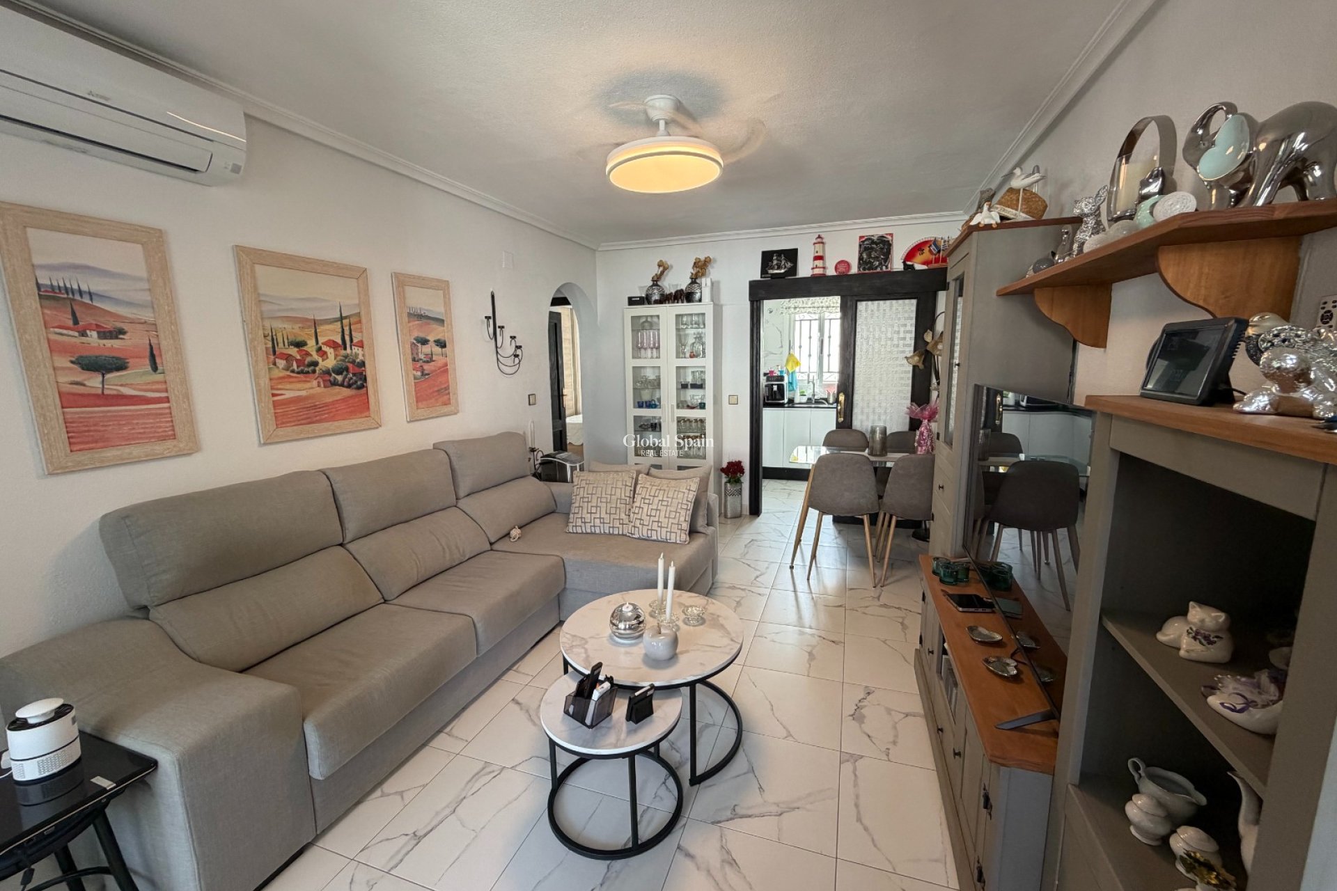 Resale - APARTMENT -
ORIHUELA - Entre Naranjos