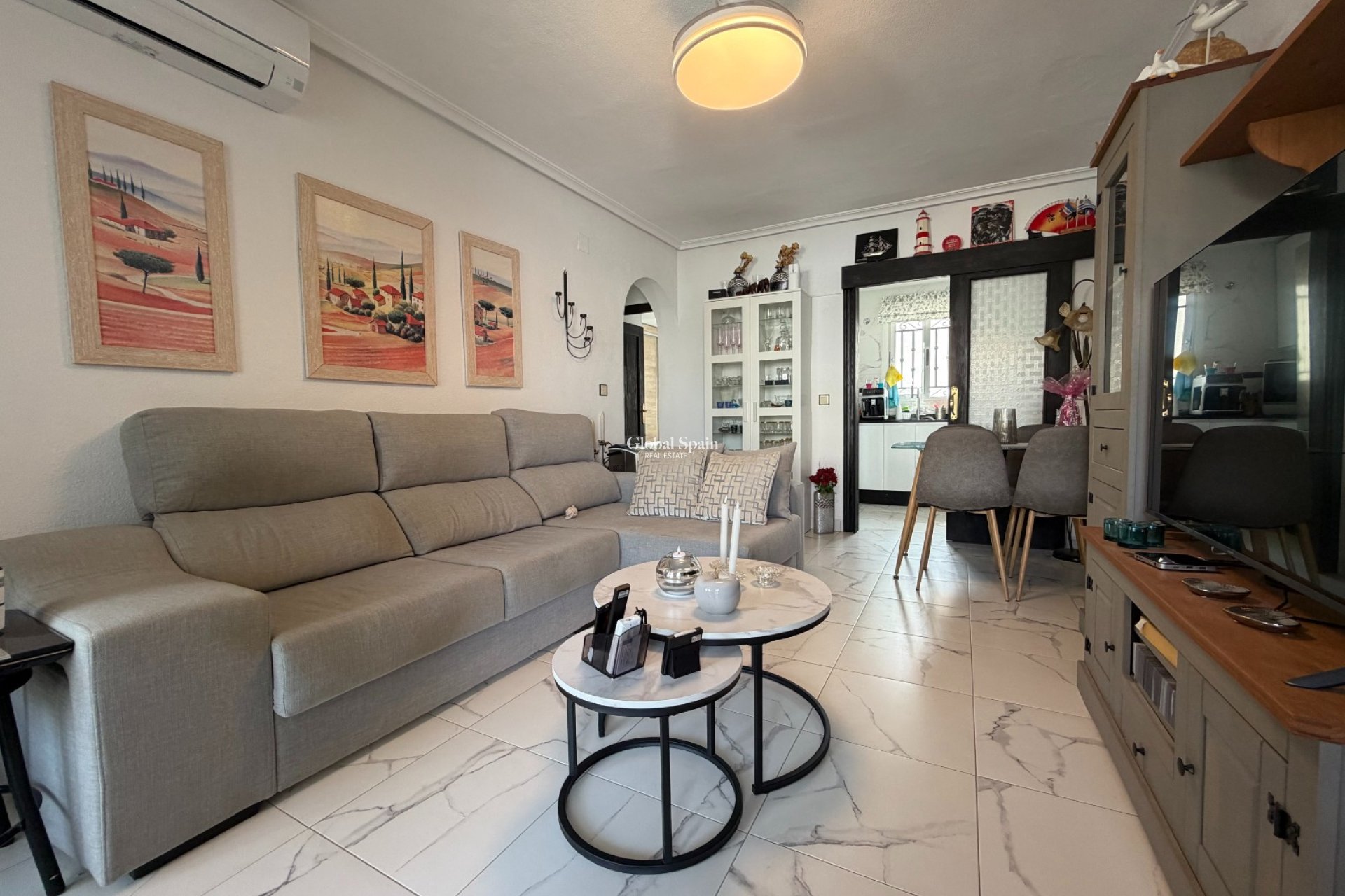 Resale - APARTMENT -
ORIHUELA - Entre Naranjos