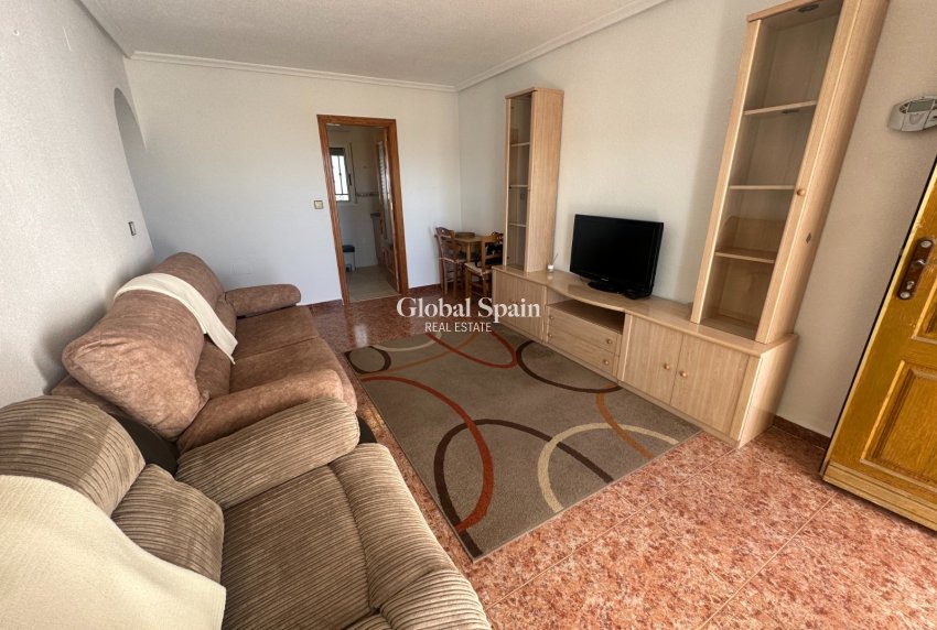Resale - APARTMENT -
ORIHUELA - Inland