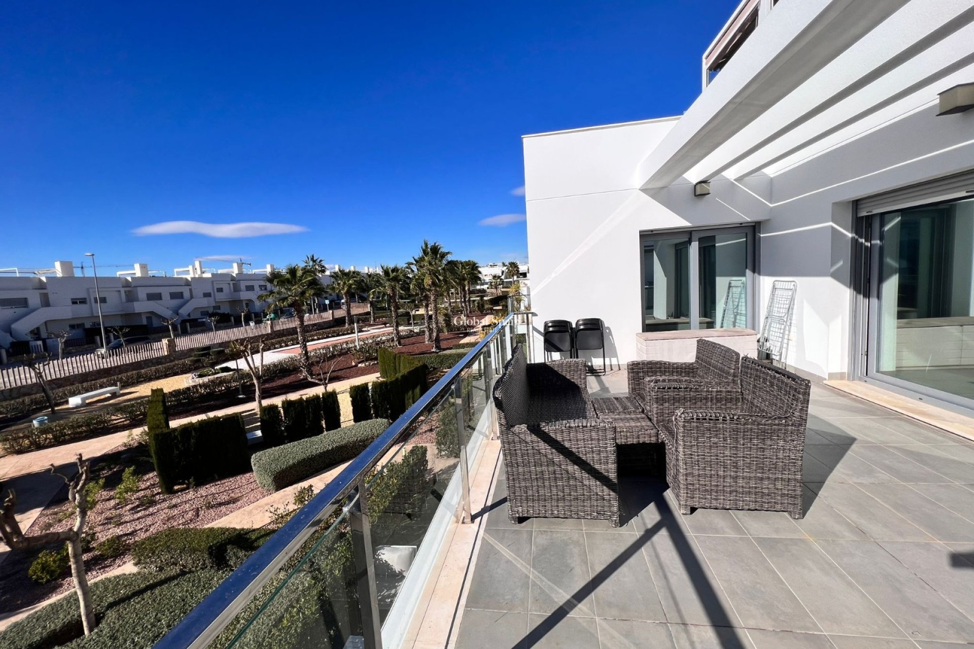 Resale - APARTMENT -
ORIHUELA - Inland