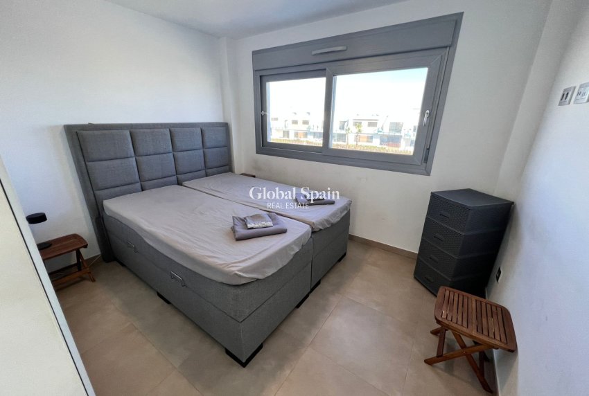 Resale - APARTMENT -
ORIHUELA - Inland